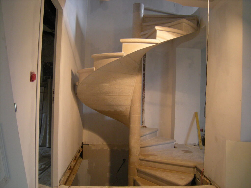 escalier pierre